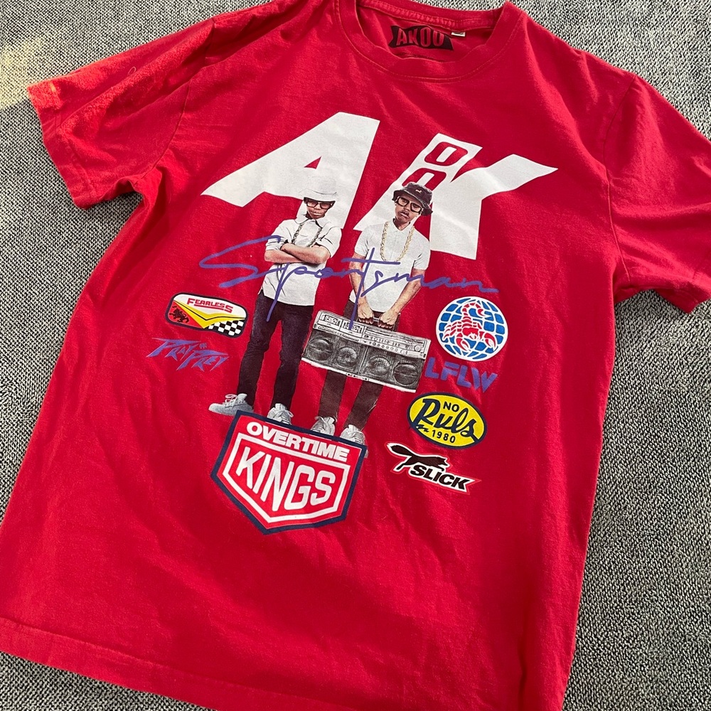 Akoo Red Graphic Short Sleeve Tee